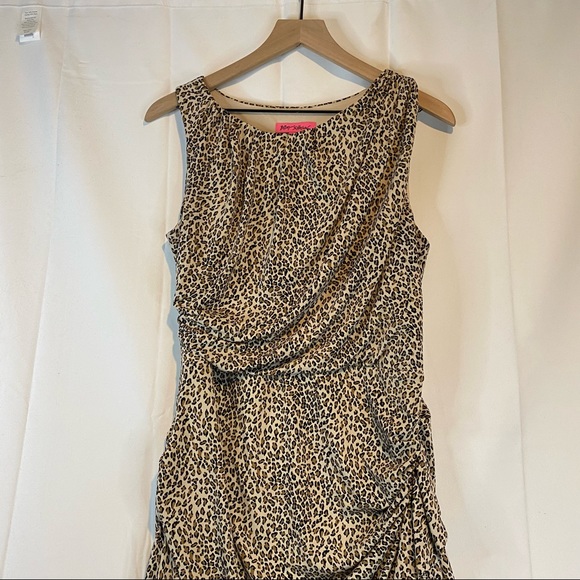 BETSEY JOHNSON Women’s Size 12 Dress Animal Leopard Stretch Sleeveless Lined - Picture 4 of 13